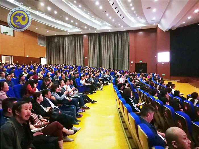 心联通 绘美卷 手相牵 追初心(图6)