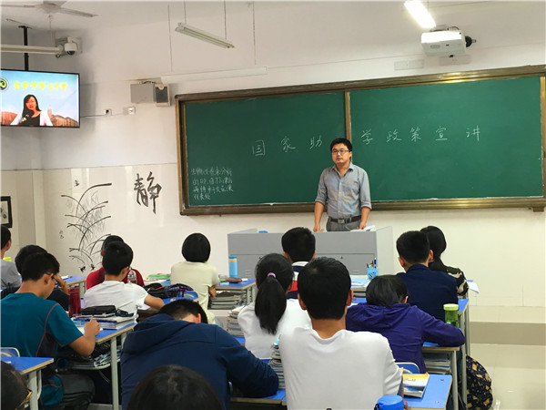 赠人玫瑰,手有余香(图1)