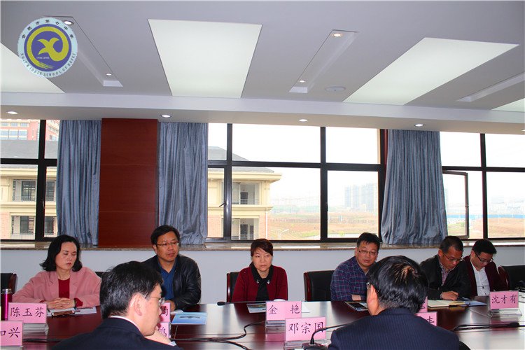 都说你超我赶,更是携手共进(图1)