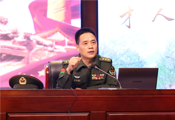 合肥七中举行“铭记历史 砥砺前行”爱国主义主题思政课(图2) 合肥七中举行“铭记历史 砥砺前行”爱国主义主题思政课(图2)