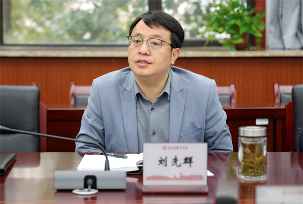 宿松县程集中学一行莅临合肥七中参观交流(图3) 宿松县程集中学一行莅临合肥七中参观交流(图3)