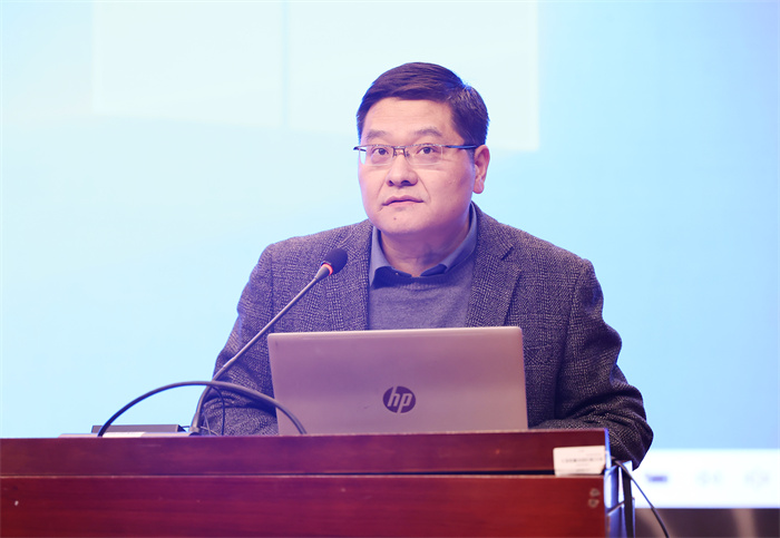 合肥七中召开2024-2025学年第一学期第二次全体教职工大会(图5) 合肥七中召开2024-2025学年第一学期第二次全体教职工大会(图5)