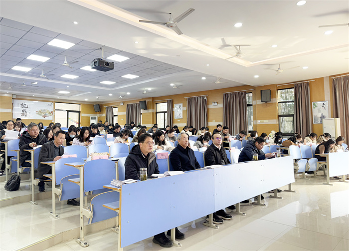 与会人员.jpg