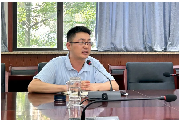 高一年级班主任会4.png 高一年级班主任会4.png